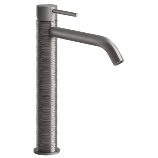 Gessi316-TRAME-54306-Bateria-umywalkowa-nablatowa-z-przylaczami-3-8-wiele-kolorow.jpg Gessi316 TRAME 54306 Bateria umywalkowa nablatowa z przylaczami 3 8 wiele kolorow 239 Stal szczotkowana 707 Czarny metal szczotkowany PVD 708 Miedź szczotkowana PVD 726 Ciepła stal PVD